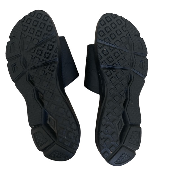 New Balance House Slippers Size 10/10.5 - Picture 3 of 4